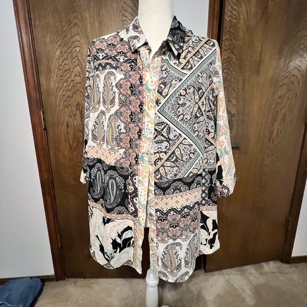 Rose & Olive Multicolor Paisley Button Down Shirt